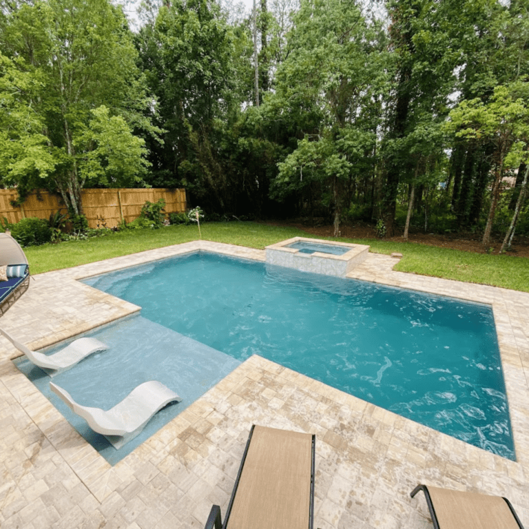 Pool & Raised Spa